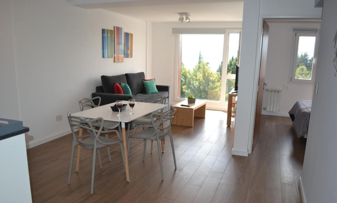 סן קרלוס דה ברילוצ'ה Arrayanes Apartment Vista Al Lago מראה חיצוני תמונה